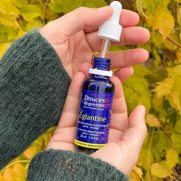 EGLANTINE - zklidňující fluid na reaktivní pleť 30 ml - Image 2